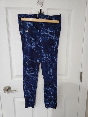 Blue Camo UnderArmour Leggings - Medium